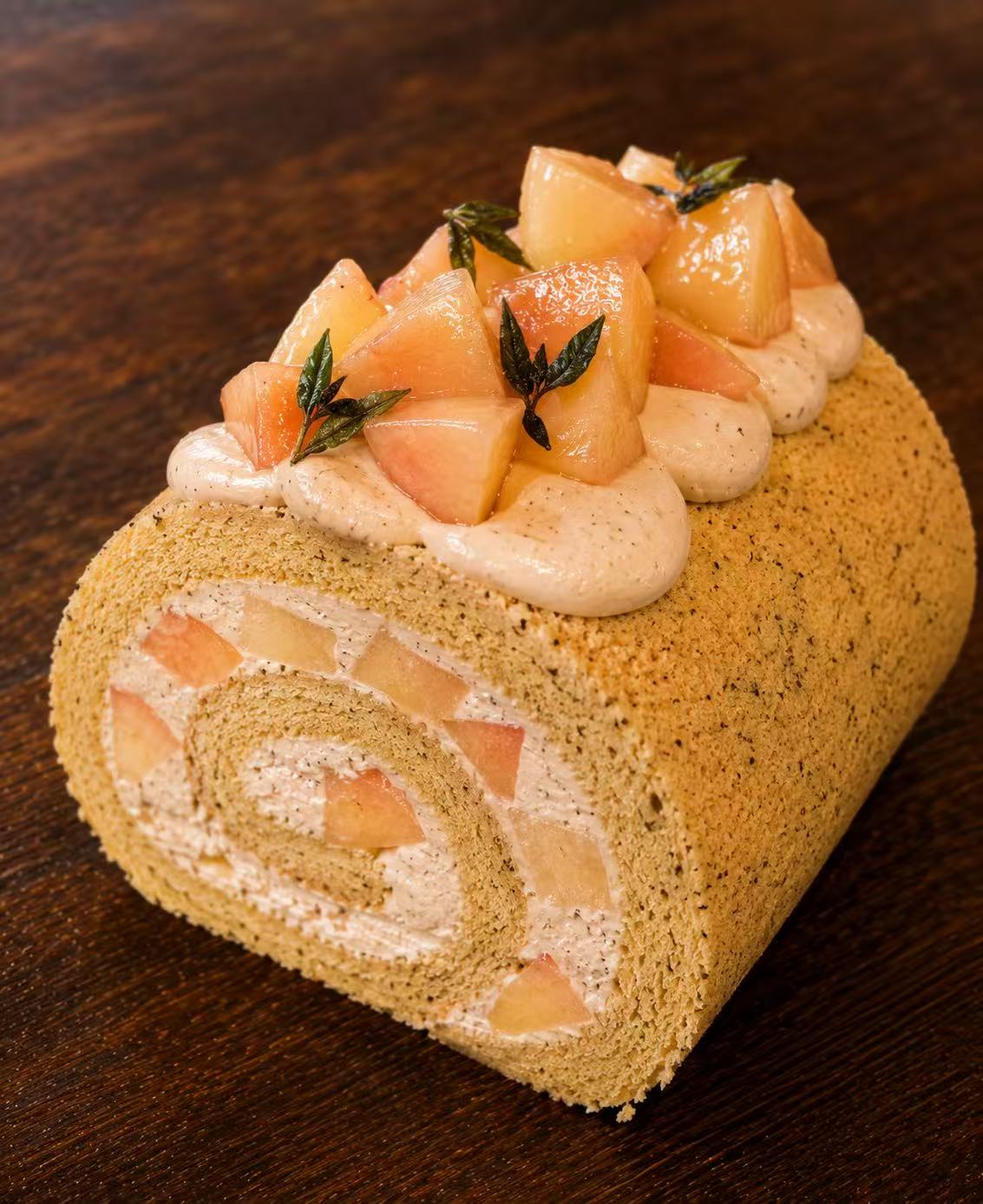 Swiss Roll - Oolong Peach